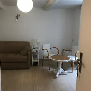Cosy 25m2 Séjour chez l'habitant Collobrières